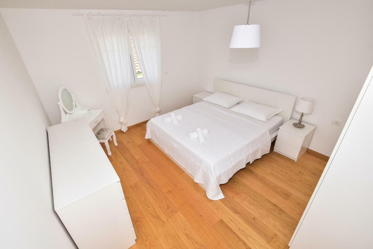 Apartment Ricca Seaview Makarska Buitenkant foto
